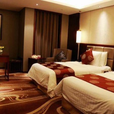 New Century Grand Hotel Сиан Екстериор снимка